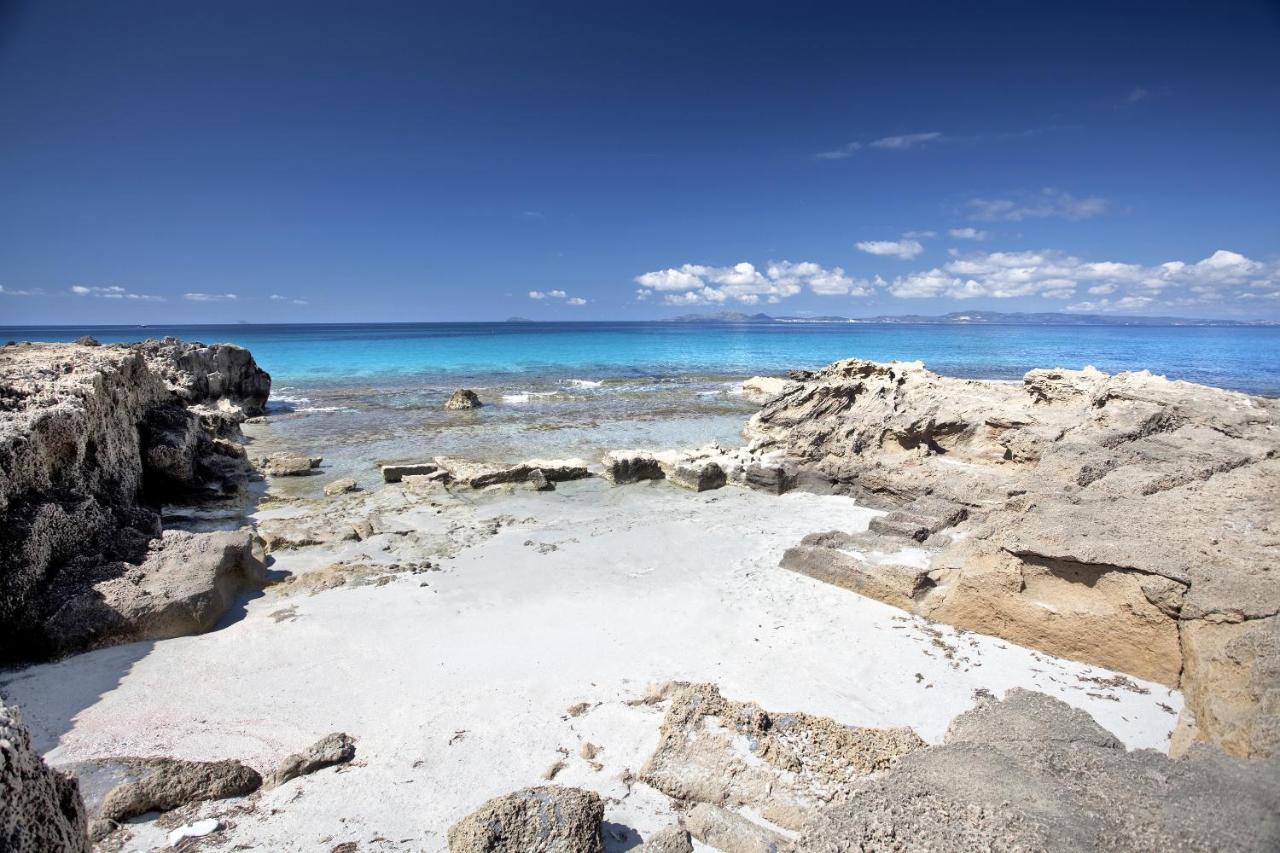 Villa Aquamarina Pintadera Blu Porto Pino Εξωτερικό φωτογραφία