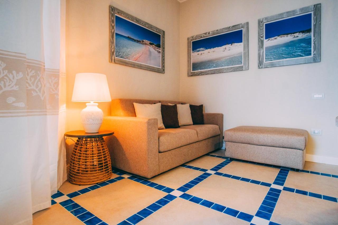 Villa Aquamarina Pintadera Blu Porto Pino Εξωτερικό φωτογραφία
