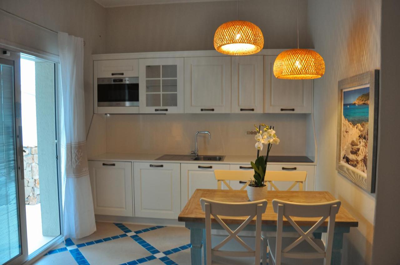 Villa Aquamarina Pintadera Blu Porto Pino Εξωτερικό φωτογραφία